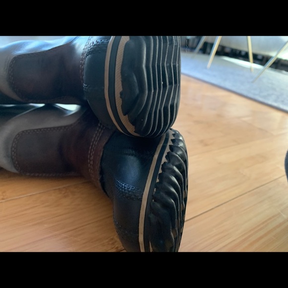 RARE! Gorgeous distressed Sorel leather riding boots. Waterproof. 7.5 - Picture 10 of 15